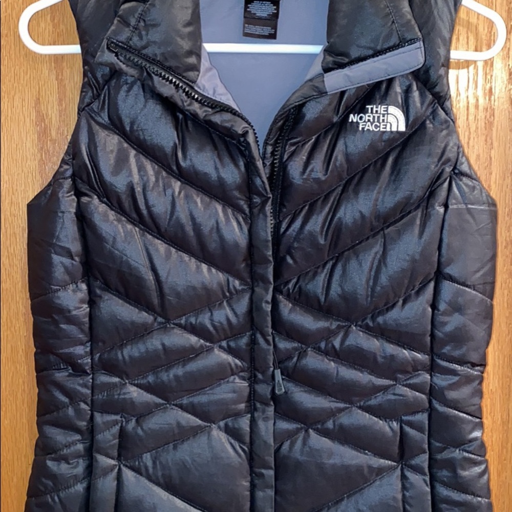 North face vest